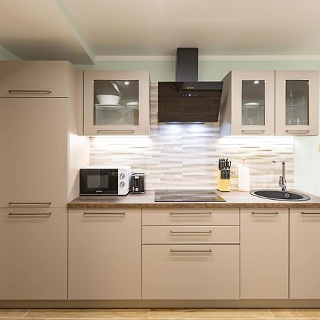 Adriatic Bay Apartments 波尔托罗 外观 照片