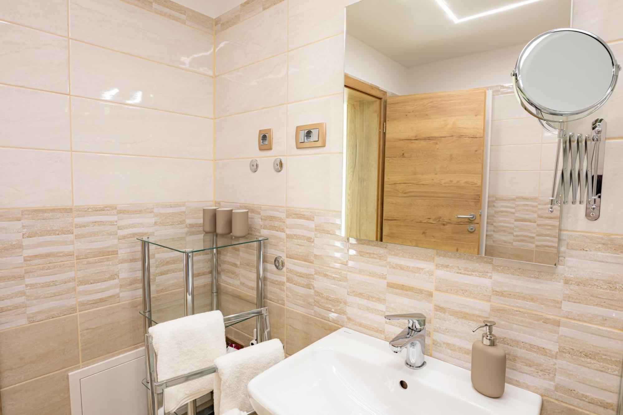 Adriatic Bay Apartments 波尔托罗 客房 照片