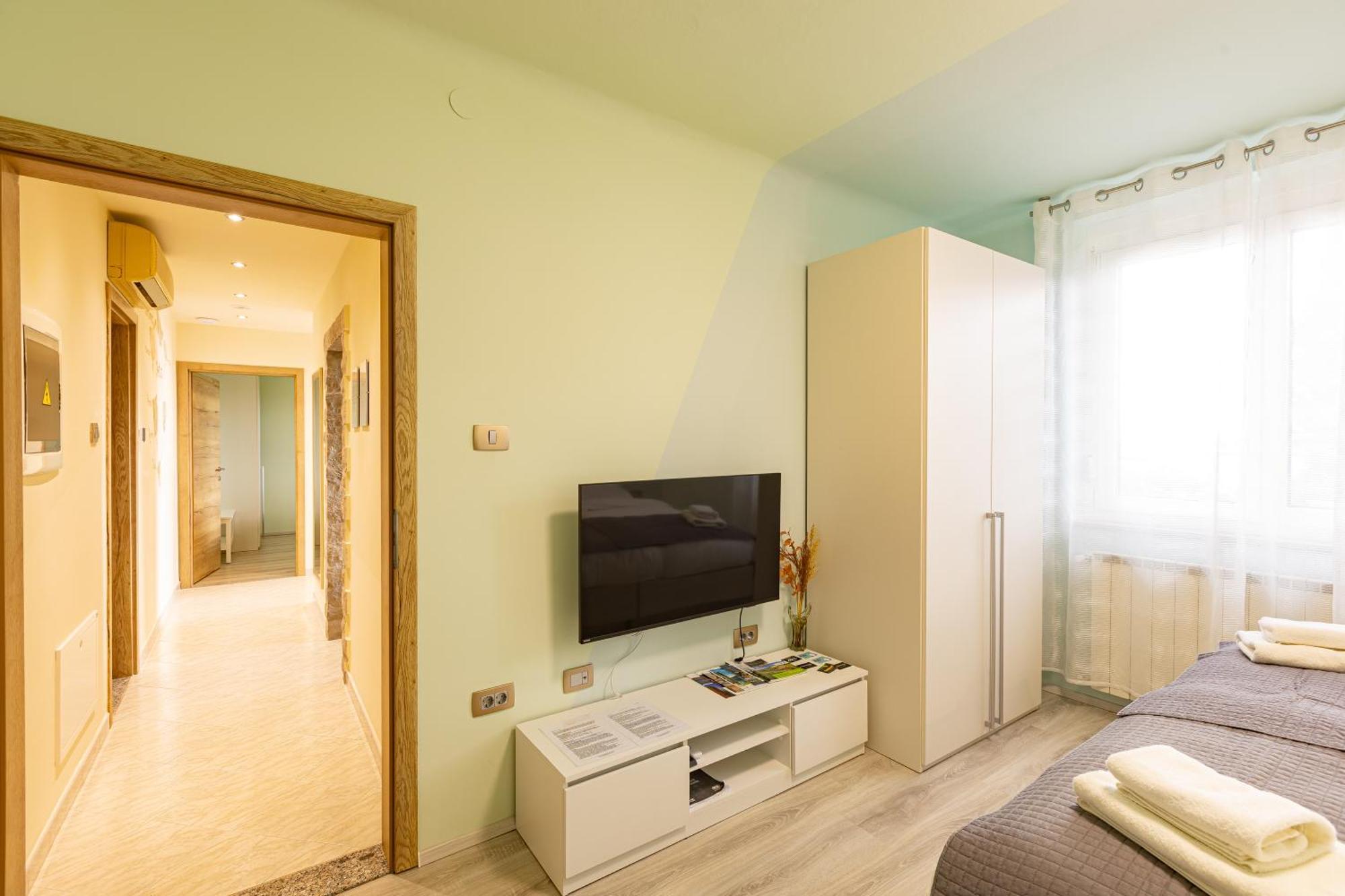 Adriatic Bay Apartments 波尔托罗 外观 照片