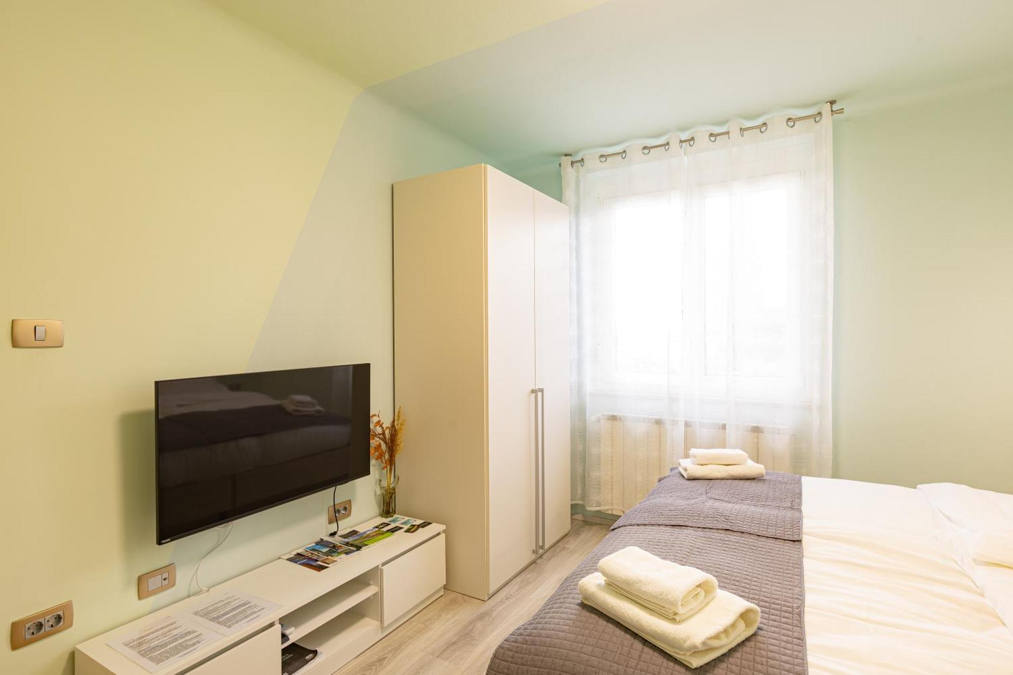 Adriatic Bay Apartments 波尔托罗 外观 照片